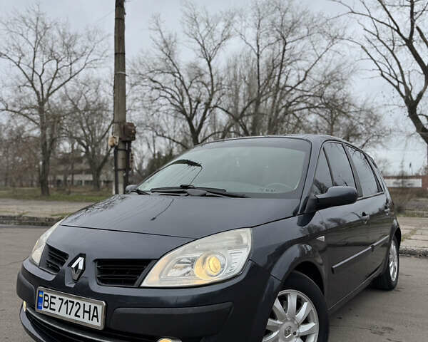 Серый Рено Сценик, объемом двигателя 1.98 л и пробегом 250 тыс. км за 5500 $, фото 1 на Automoto.ua