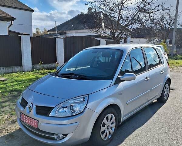 Сірий Рено Сценік, об'ємом двигуна 1.6 л та пробігом 195 тис. км за 5750 $, фото 1 на Automoto.ua