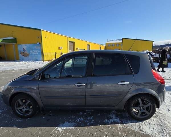 Серый Рено Сценик, объемом двигателя 2 л и пробегом 177 тыс. км за 6100 $, фото 1 на Automoto.ua