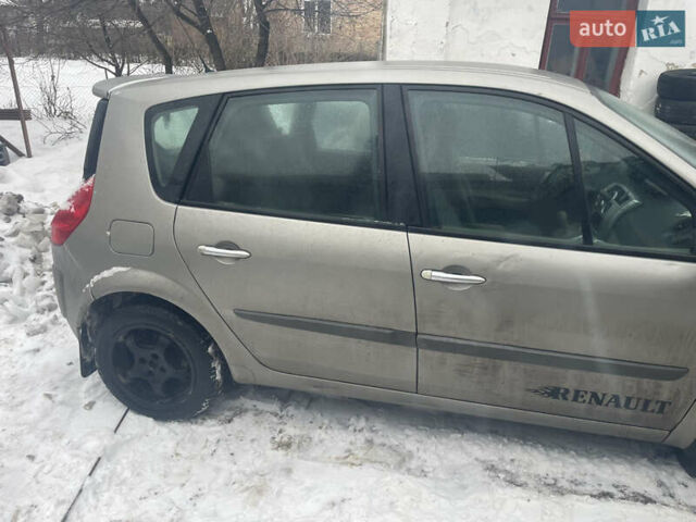 Сірий Рено Сценік, об'ємом двигуна 1.6 л та пробігом 170 тис. км за 4000 $, фото 1 на Automoto.ua