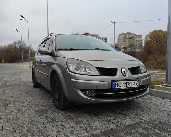 Серый Рено Сценик, объемом двигателя 1.5 л и пробегом 289 тыс. км за 4600 $, фото 1 на Automoto.ua