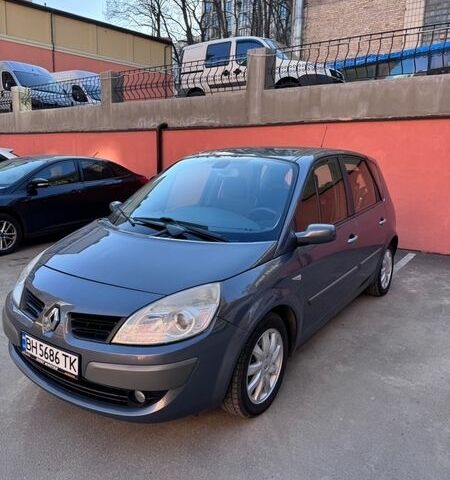 Серый Рено Сценик, объемом двигателя 1.6 л и пробегом 247 тыс. км за 5500 $, фото 1 на Automoto.ua