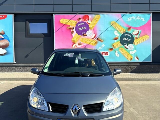 Сірий Рено Сценік, об'ємом двигуна 1.6 л та пробігом 112 тис. км за 5200 $, фото 1 на Automoto.ua