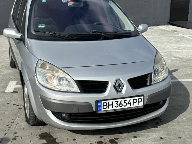 Серый Рено Сценик, объемом двигателя 1.9 л и пробегом 256 тыс. км за 5500 $, фото 1 на Automoto.ua