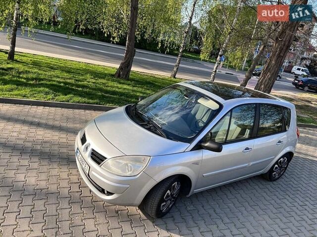 Серый Рено Сценик, объемом двигателя 1.9 л и пробегом 132 тыс. км за 5800 $, фото 1 на Automoto.ua