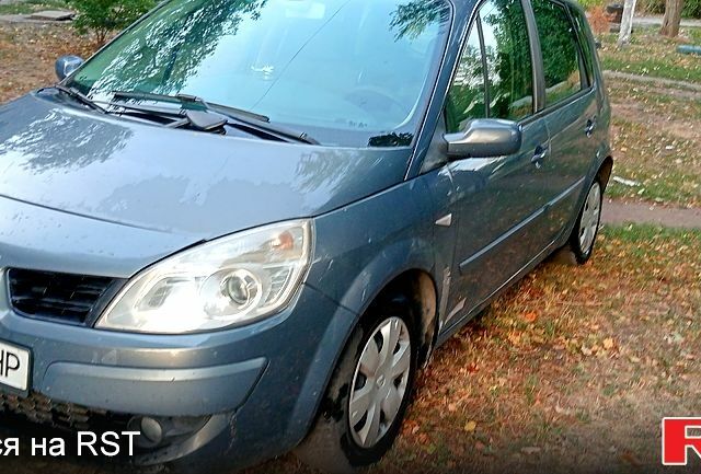 Сірий Рено Сценік, об'ємом двигуна 1.5 л та пробігом 0 тис. км за 4200 $, фото 1 на Automoto.ua