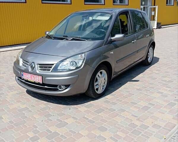 Сірий Рено Сценік, об'ємом двигуна 0 л та пробігом 206 тис. км за 6099 $, фото 1 на Automoto.ua