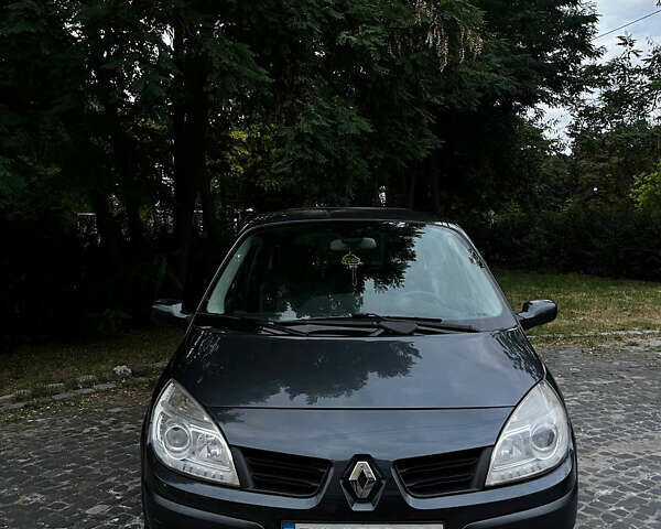 Серый Рено Сценик, объемом двигателя 1.9 л и пробегом 239 тыс. км за 5500 $, фото 1 на Automoto.ua