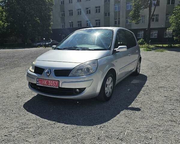Сірий Рено Сценік, об'ємом двигуна 1.6 л та пробігом 236 тис. км за 5800 $, фото 1 на Automoto.ua