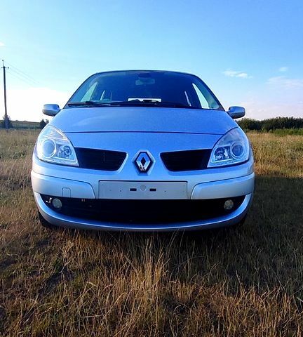 Сірий Рено Сценік, об'ємом двигуна 1.6 л та пробігом 225 тис. км за 4700 $, фото 1 на Automoto.ua