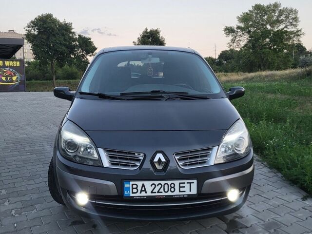Сірий Рено Сценік, об'ємом двигуна 1.6 л та пробігом 230 тис. км за 5900 $, фото 1 на Automoto.ua