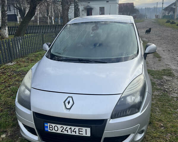 Серый Рено Сценик, объемом двигателя 1.6 л и пробегом 291 тыс. км за 6200 $, фото 1 на Automoto.ua
