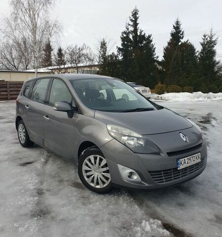 Сірий Рено Сценік, об'ємом двигуна 1.4 л та пробігом 237 тис. км за 6300 $, фото 1 на Automoto.ua