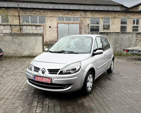 Рено Сценік 2009 у Луцьку на Automoto.ua Сірий Рено Сценік, об'ємом двигуна 1.6 л та пробігом 210 тис. км за 5400 $, фото 1 на Automoto.ua