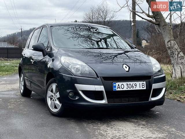 Серый Рено Сценик, объемом двигателя 1.4 л и пробегом 260 тыс. км за 6800 $, фото 1 на Automoto.ua