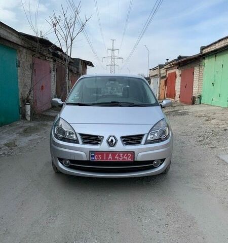 Серый Рено Сценик, объемом двигателя 1.6 л и пробегом 199 тыс. км за 5699 $, фото 1 на Automoto.ua