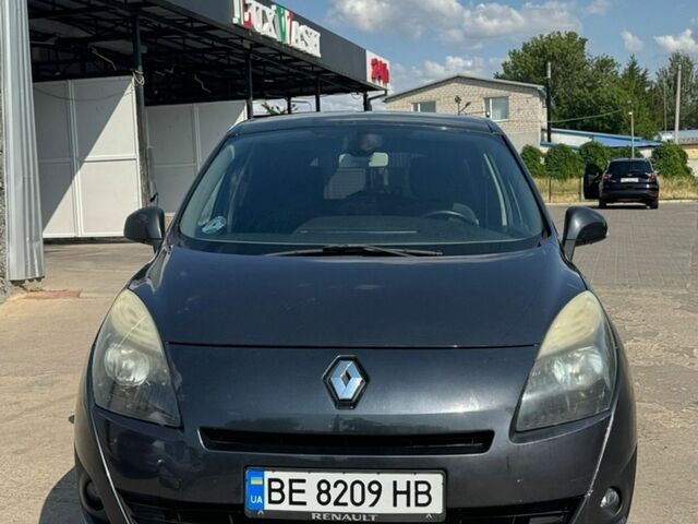 Сірий Рено Сценік, об'ємом двигуна 1.5 л та пробігом 256 тис. км за 7000 $, фото 1 на Automoto.ua