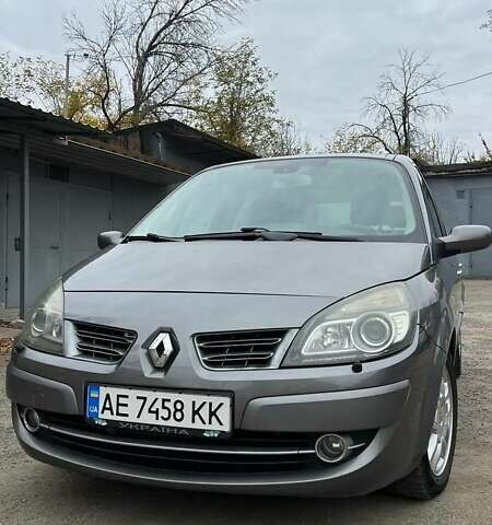 Сірий Рено Сценік, об'ємом двигуна 1.5 л та пробігом 390 тис. км за 5500 $, фото 1 на Automoto.ua