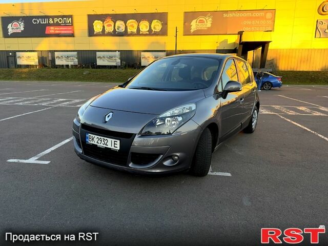 Серый Рено Сценик, объемом двигателя 1.6 л и пробегом 257 тыс. км за 6700 $, фото 1 на Automoto.ua