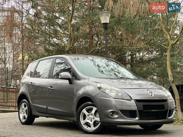 Серый Рено Сценик, объемом двигателя 1.5 л и пробегом 237 тыс. км за 5800 $, фото 1 на Automoto.ua
