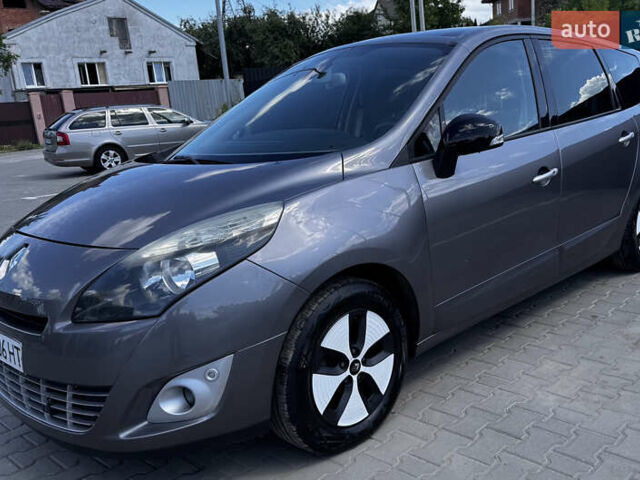 Сірий Рено Сценік, об'ємом двигуна 1.4 л та пробігом 217 тис. км за 7900 $, фото 1 на Automoto.ua