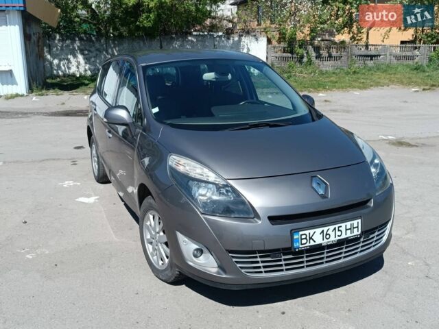 Сірий Рено Сценік, об'ємом двигуна 1.87 л та пробігом 268 тис. км за 6900 $, фото 1 на Automoto.ua