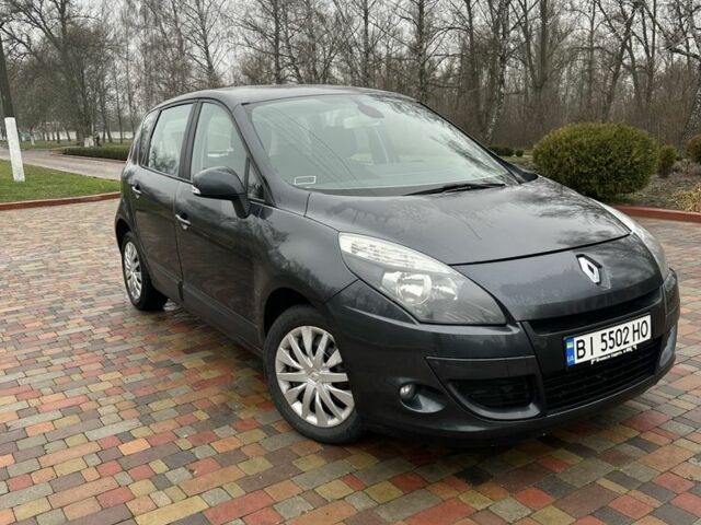 Сірий Рено Сценік, об'ємом двигуна 1.5 л та пробігом 263 тис. км за 6900 $, фото 1 на Automoto.ua