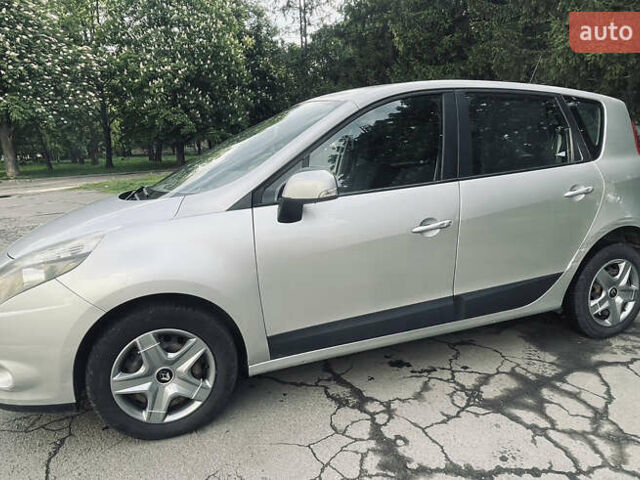 Сірий Рено Сценік, об'ємом двигуна 1.4 л та пробігом 163 тис. км за 5300 $, фото 1 на Automoto.ua