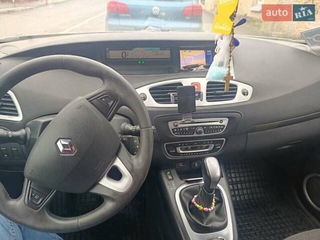 Сірий Рено Сценік, об'ємом двигуна 1.46 л та пробігом 237 тис. км за 6150 $, фото 1 на Automoto.ua