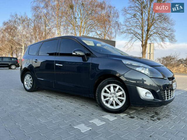 Сірий Рено Сценік, об'ємом двигуна 1.6 л та пробігом 292 тис. км за 7850 $, фото 1 на Automoto.ua
