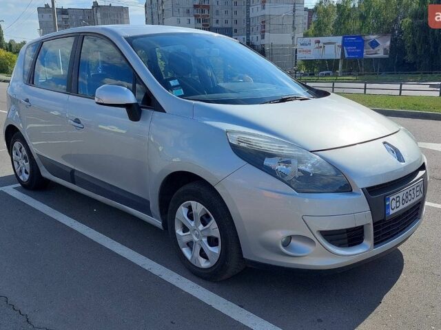 Сірий Рено Сценік, об'ємом двигуна 1.5 л та пробігом 250 тис. км за 7300 $, фото 1 на Automoto.ua