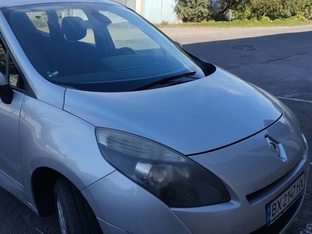 Сірий Рено Сценік, об'ємом двигуна 1.46 л та пробігом 307 тис. км за 6400 $, фото 1 на Automoto.ua