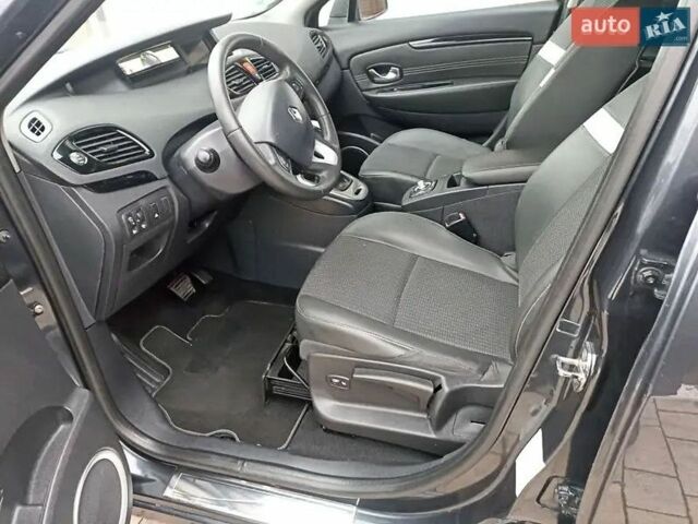 Сірий Рено Сценік, об'ємом двигуна 1.46 л та пробігом 223 тис. км за 7400 $, фото 1 на Automoto.ua