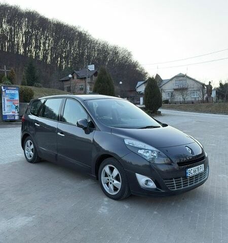 Серый Рено Сценик, объемом двигателя 1.4 л и пробегом 227 тыс. км за 6800 $, фото 1 на Automoto.ua