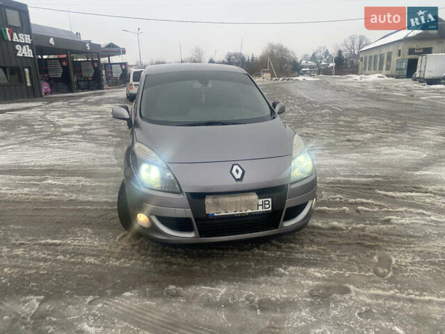 Сірий Рено Сценік, об'ємом двигуна 1.5 л та пробігом 301 тис. км за 5950 $, фото 1 на Automoto.ua