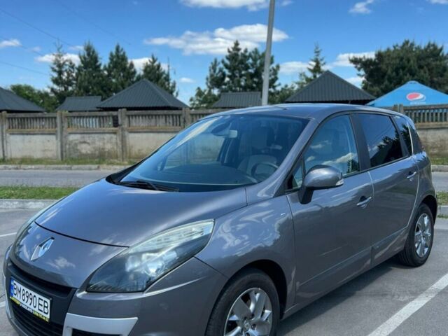 Сірий Рено Сценік, об'ємом двигуна 1.5 л та пробігом 217 тис. км за 7550 $, фото 1 на Automoto.ua
