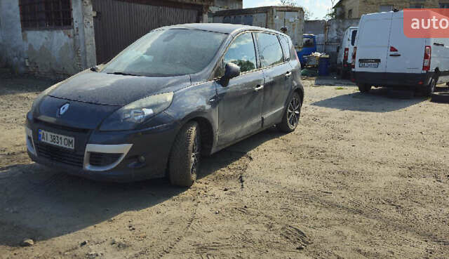 Сірий Рено Сценік, об'ємом двигуна 1.46 л та пробігом 270 тис. км за 4200 $, фото 1 на Automoto.ua