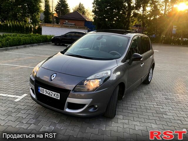 Серый Рено Сценик, объемом двигателя 1.9 л и пробегом 296 тыс. км за 7500 $, фото 1 на Automoto.ua