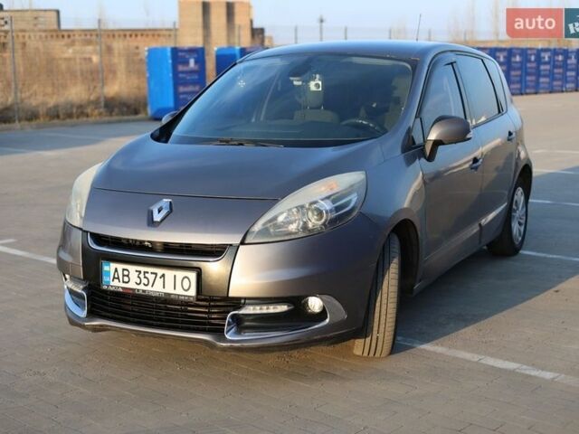 Сірий Рено Сценік, об'ємом двигуна 1.46 л та пробігом 244 тис. км за 8300 $, фото 1 на Automoto.ua