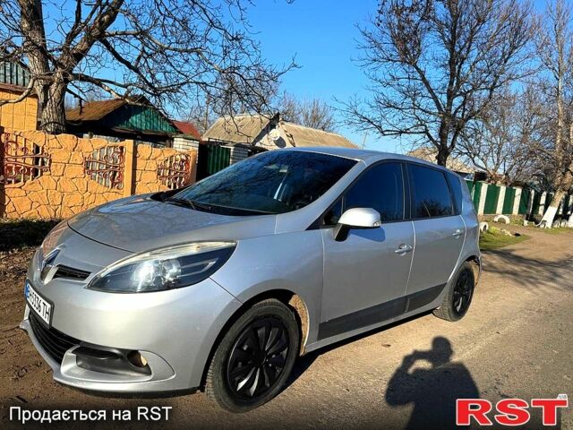 Серый Рено Сценик, объемом двигателя 1.5 л и пробегом 280 тыс. км за 6100 $, фото 1 на Automoto.ua