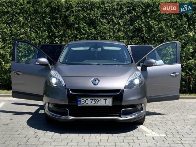 Сірий Рено Сценік, об'ємом двигуна 1.46 л та пробігом 211 тис. км за 8600 $, фото 1 на Automoto.ua