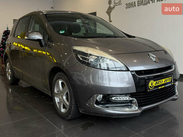 Сірий Рено Сценік, об'ємом двигуна 1.6 л та пробігом 231 тис. км за 8700 $, фото 1 на Automoto.ua