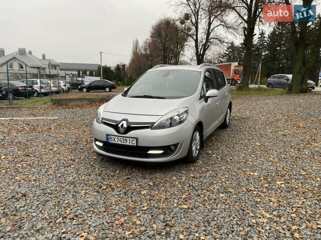 Серый Рено Сценик, объемом двигателя 1.5 л и пробегом 273 тыс. км за 7699 $, фото 1 на Automoto.ua