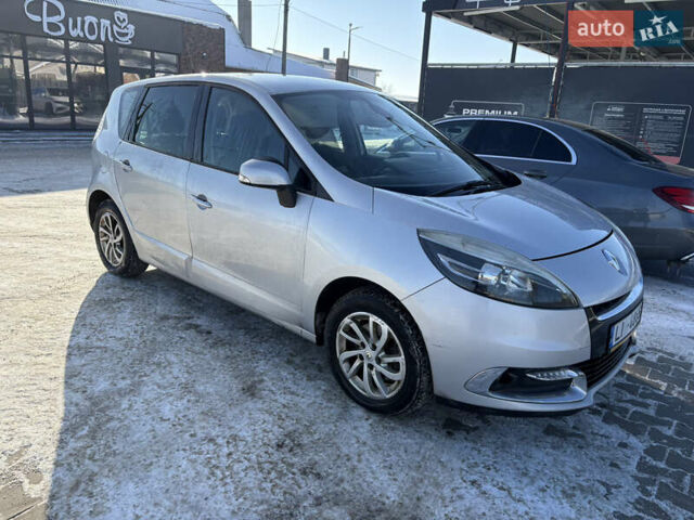 Серый Рено Сценик, объемом двигателя 1.5 л и пробегом 280 тыс. км за 6600 $, фото 1 на Automoto.ua