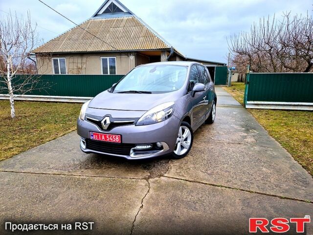 Серый Рено Сценик, объемом двигателя 1.5 л и пробегом 220 тыс. км за 9800 $, фото 1 на Automoto.ua