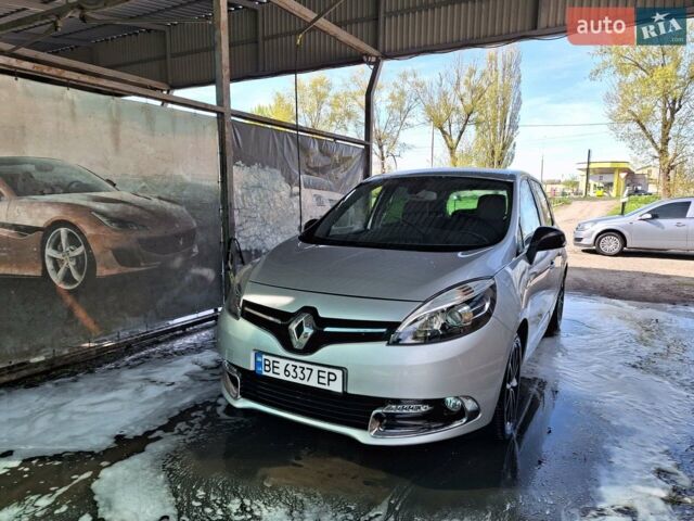 Сірий Рено Сценік, об'ємом двигуна 1.5 л та пробігом 118 тис. км за 8200 $, фото 1 на Automoto.ua