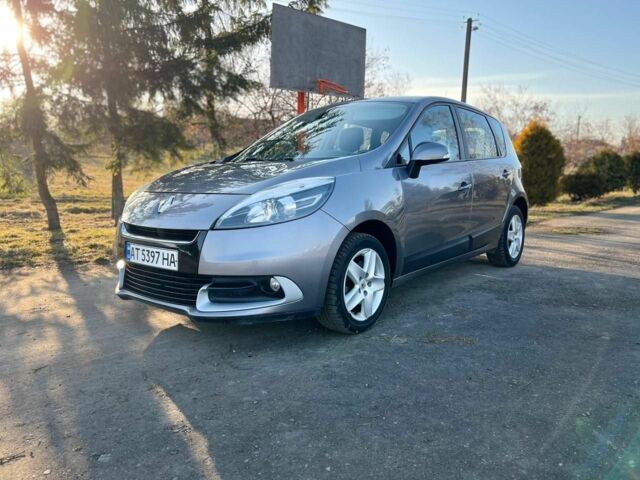 Серый Рено Сценик, объемом двигателя 1.5 л и пробегом 190 тыс. км за 7200 $, фото 1 на Automoto.ua