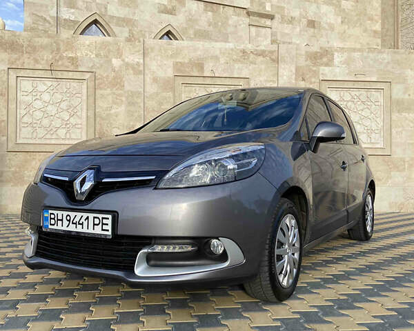 Сірий Рено Сценік, об'ємом двигуна 1.46 л та пробігом 155 тис. км за 8900 $, фото 1 на Automoto.ua
