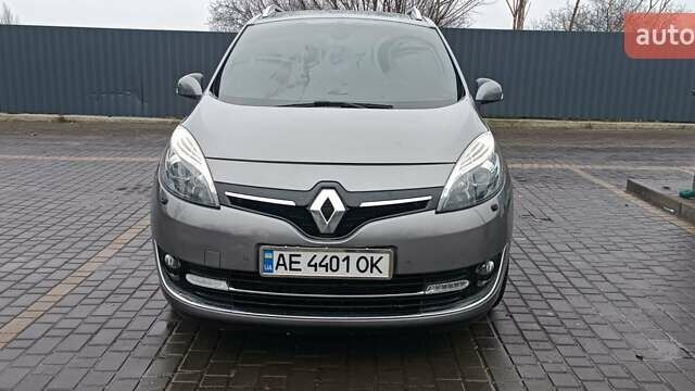 Серый Рено Сценик, объемом двигателя 1.46 л и пробегом 369 тыс. км за 10000 $, фото 1 на Automoto.ua