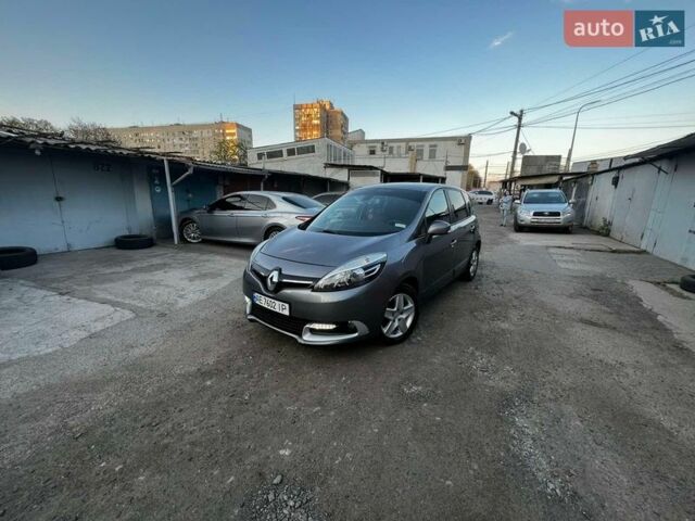 Сірий Рено Сценік, об'ємом двигуна 1.5 л та пробігом 252 тис. км за 7500 $, фото 1 на Automoto.ua